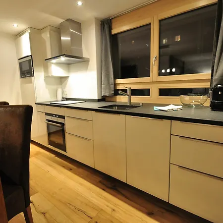 Haus Adrian, Adri Apartment Zermatt